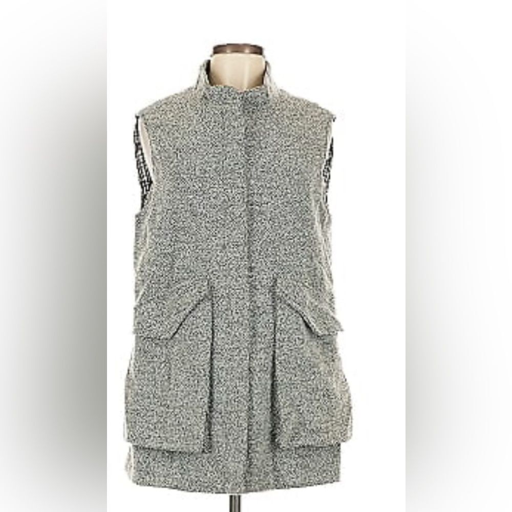Lela Rose Wool blend Vest Grey Stand Collar Front Pocket & Zip Closure size 6